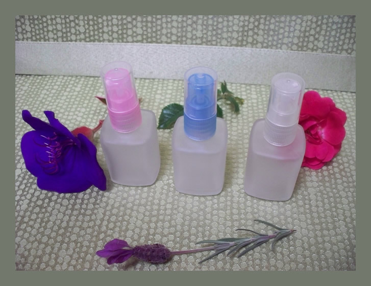 Perfume Screw On Fine Mist Natural, Blue, Pink Colors with 1 oz. Square Frosted Glass Bottles EMPTY