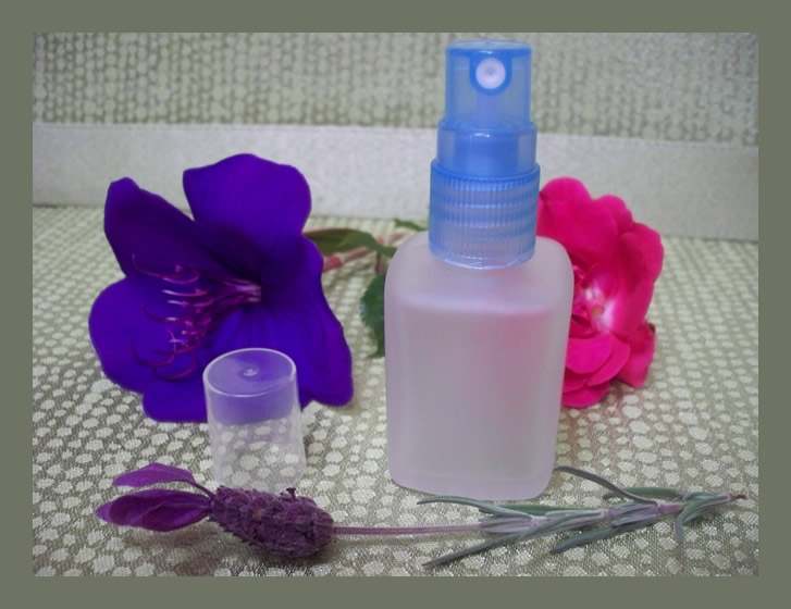 Perfume Screw On Fine Mist Blue Color with 1 oz. Square Frosted Glass Bottles EMPTY