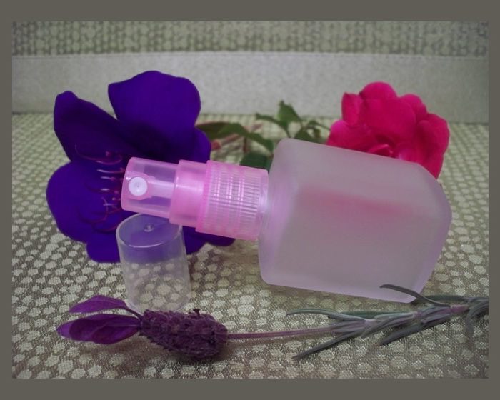 Perfume Screw On Fine Mist Pink Color with 1 oz. Square Fr