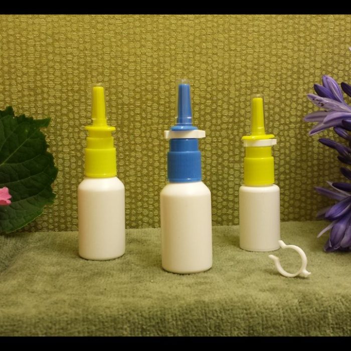 Blue or Green Nasal Spray Pump Fine Mist with 20 or 30 ml HDPE White Bottles